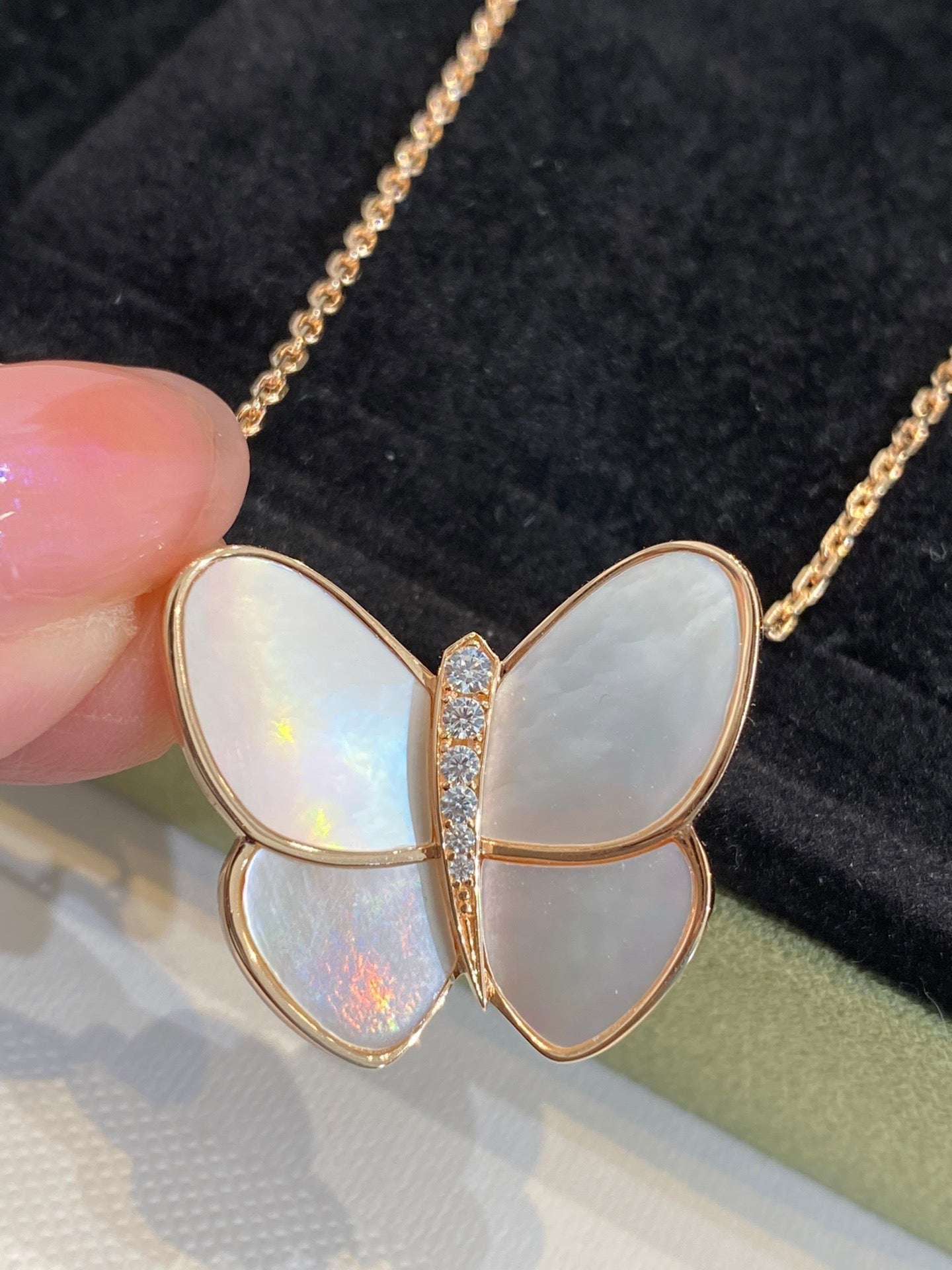 [Lunabriance]BUTTERFLY GOLD MOP DIAMOND NECKLACE