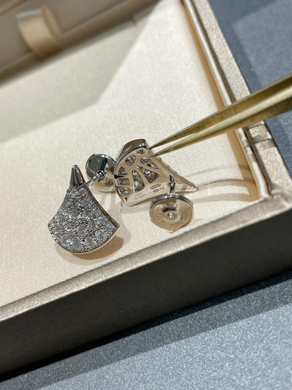 [Lunabriance]DREAM STUD EARRINGS DIAMOND