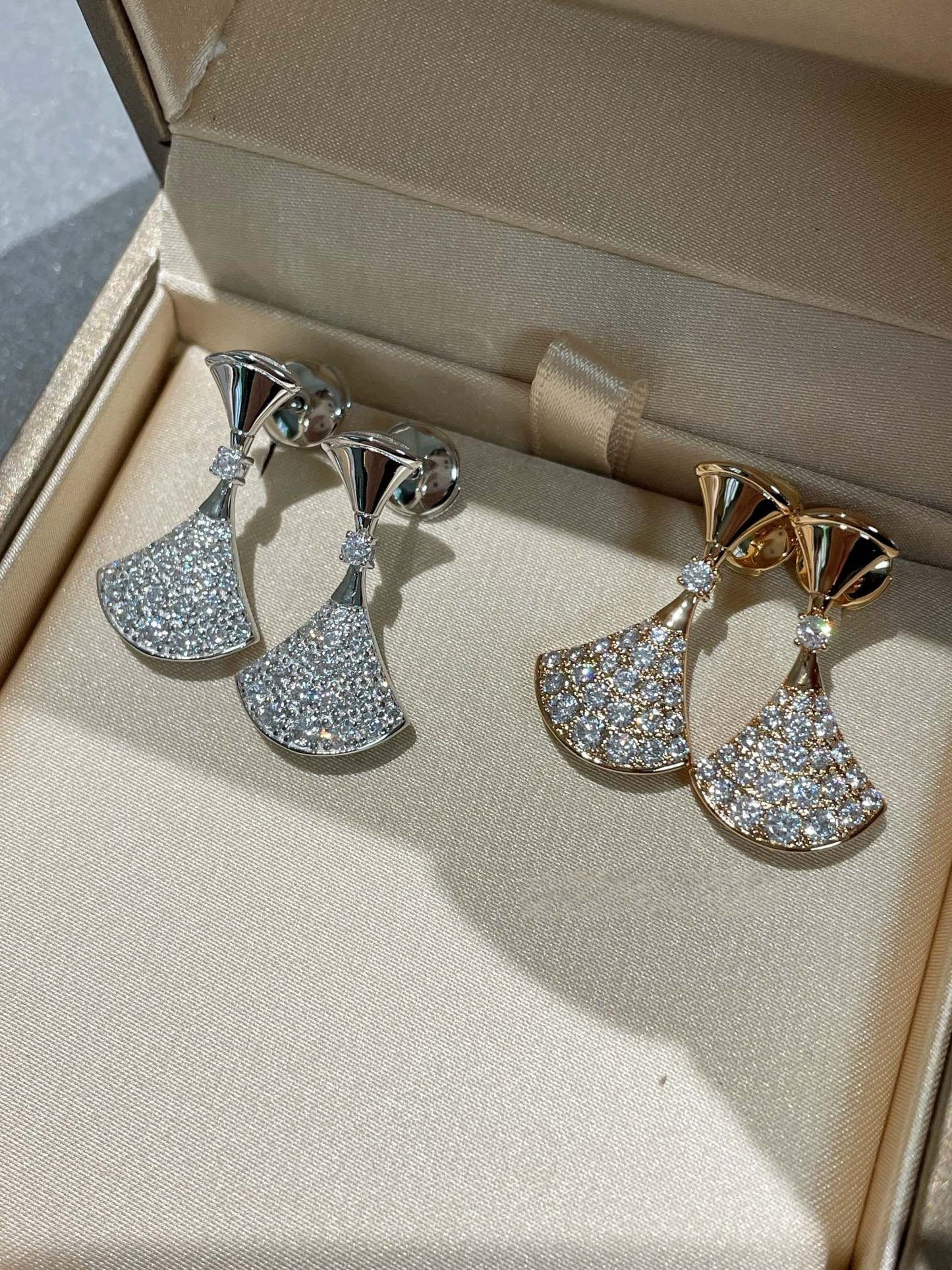 [Lunabriance]DREAM EARRINGS DIAMOND
