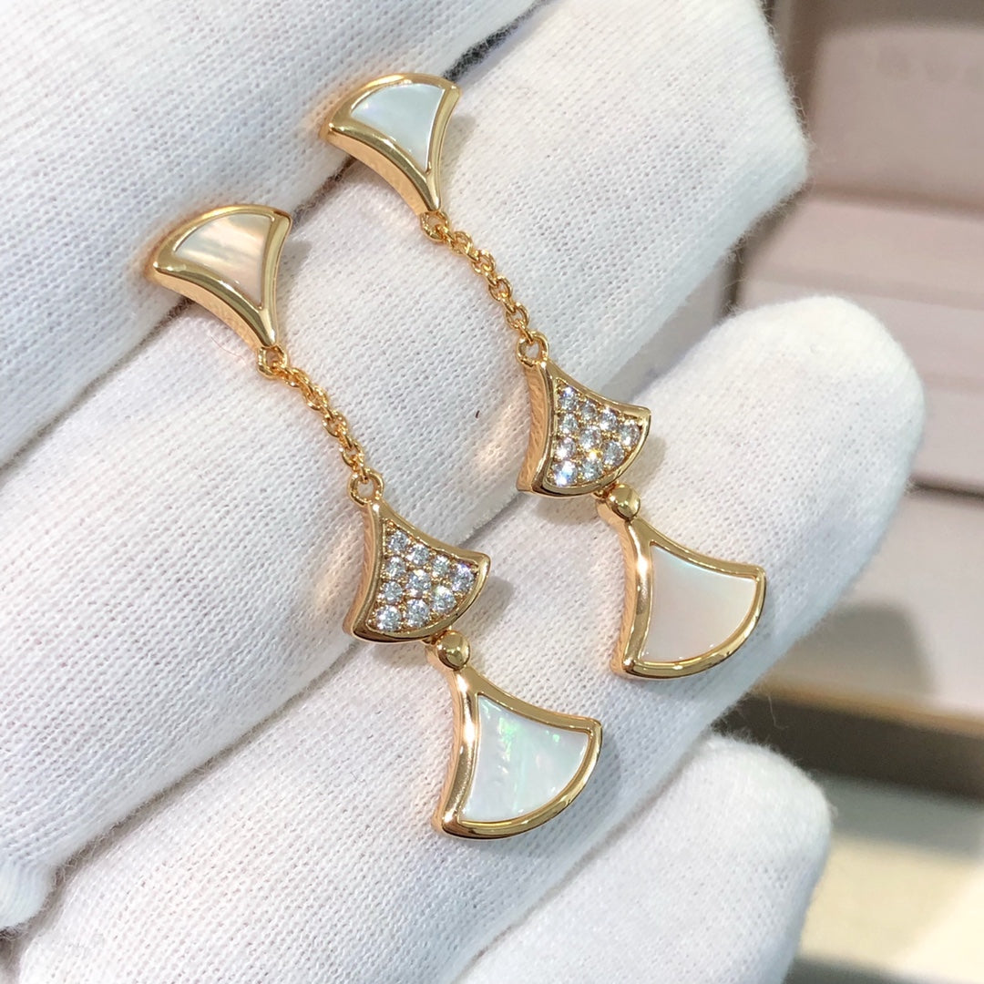[Lunabriance]DREAM EARRINGS 3 MOTIFS DIAMOND MOP PINK GOLD