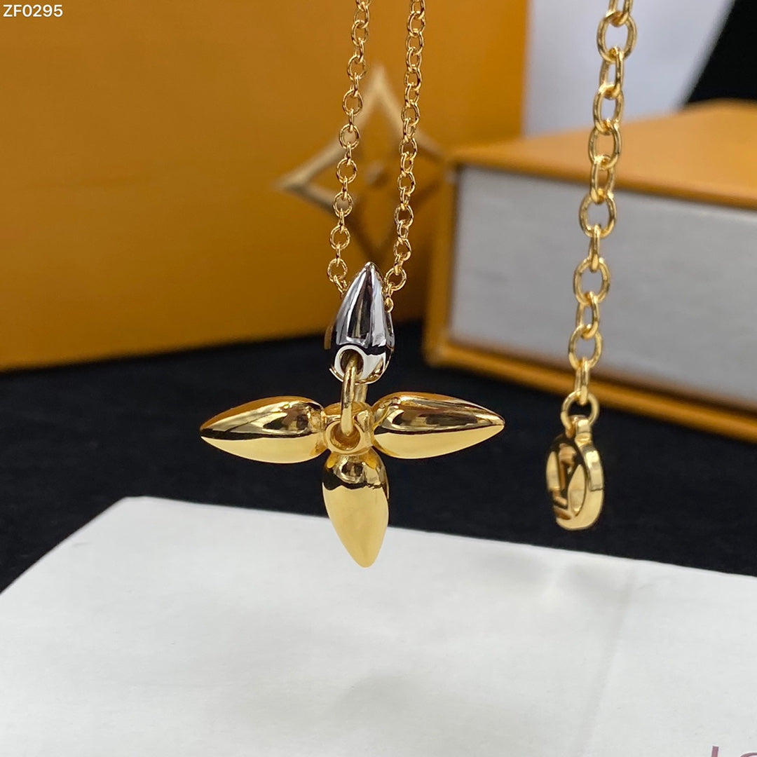 [Lunabriance]LOUISETTE PEDANT GOLD NECKLACE