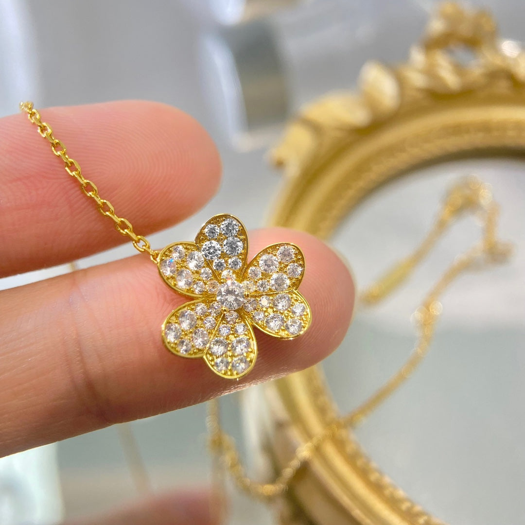 [Lunabriance]FLOWER DIAMOND NECKLACE