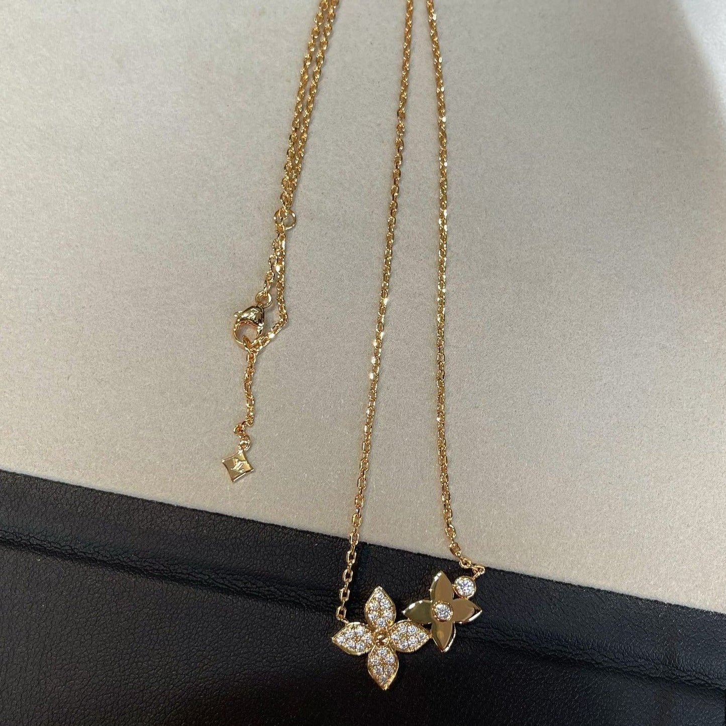 [Lunabriance]STAR BLOSSOM NECKLACE PINK GOLD DIAMONDS