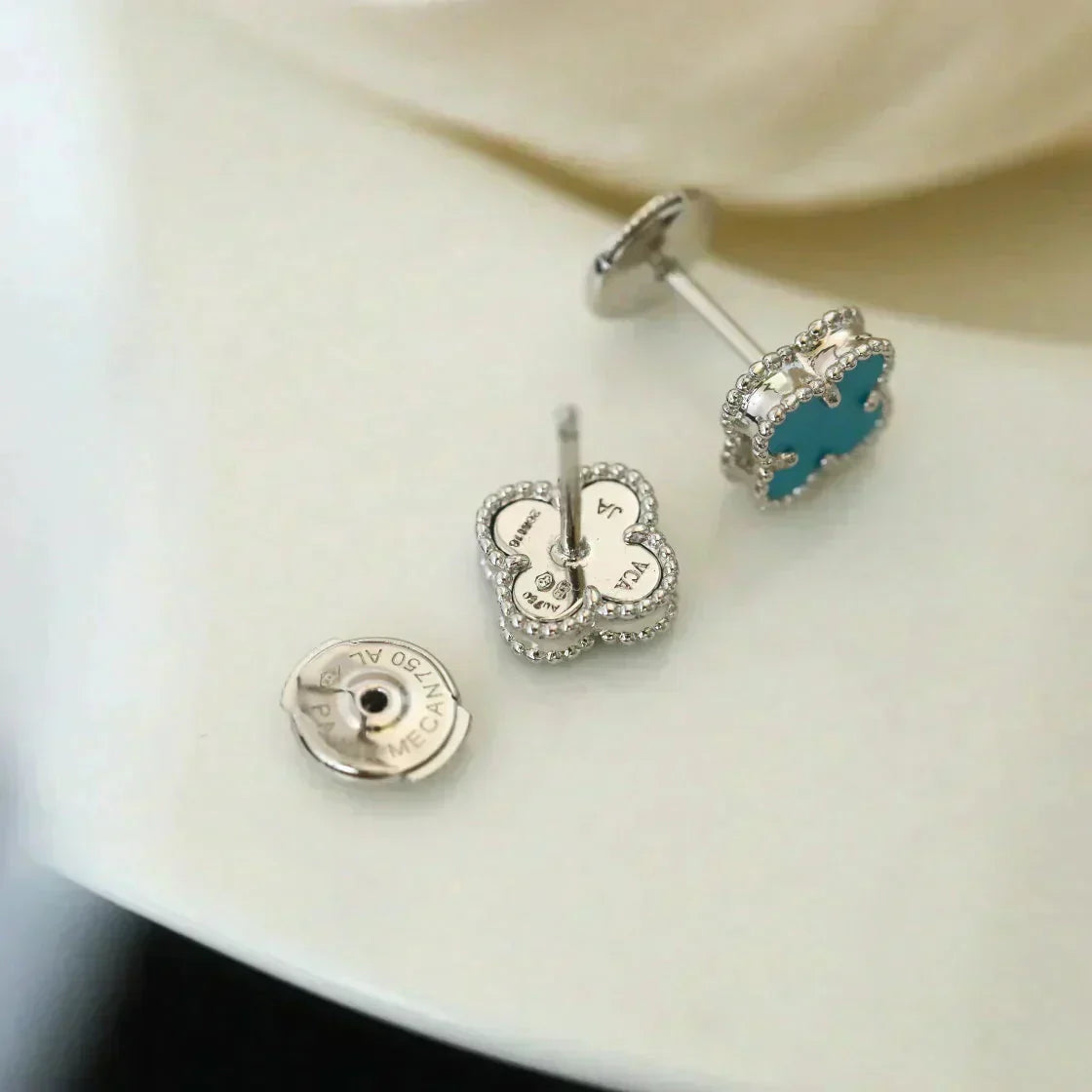 [Lunabriance]CLOVER MINI 9.5MM ONYX STUD EARRINGS SILVER