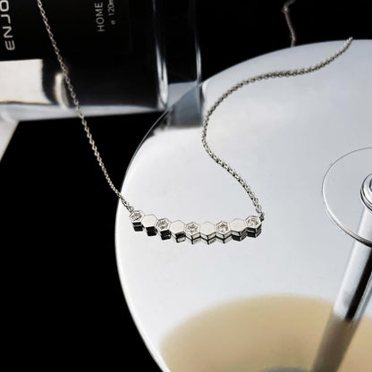 [Lunabriance]BEE MY LOVE DIAMOND NECKLACE
