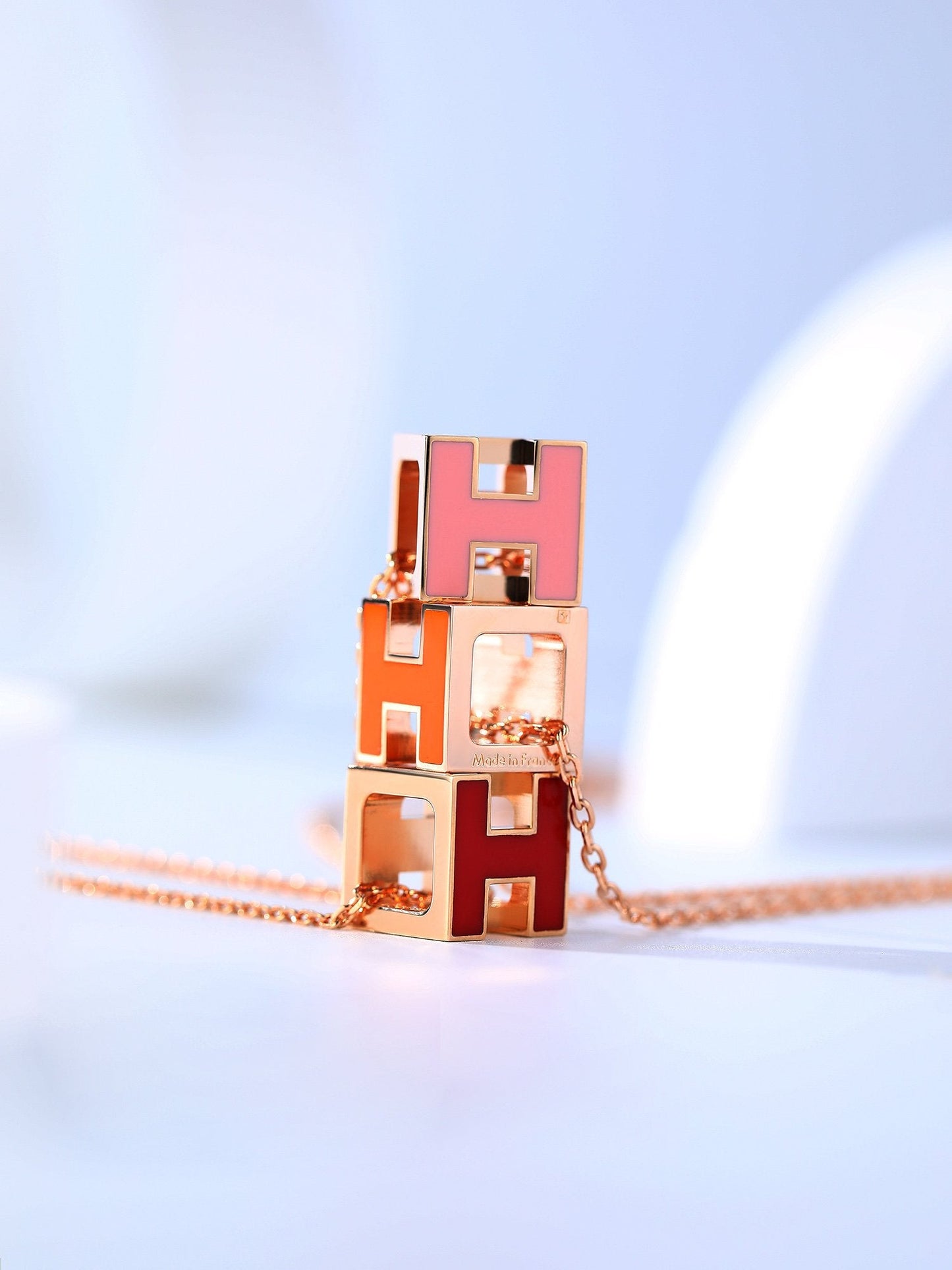 [Lunabriance]H CAGE PINK GOLD NECKLACE