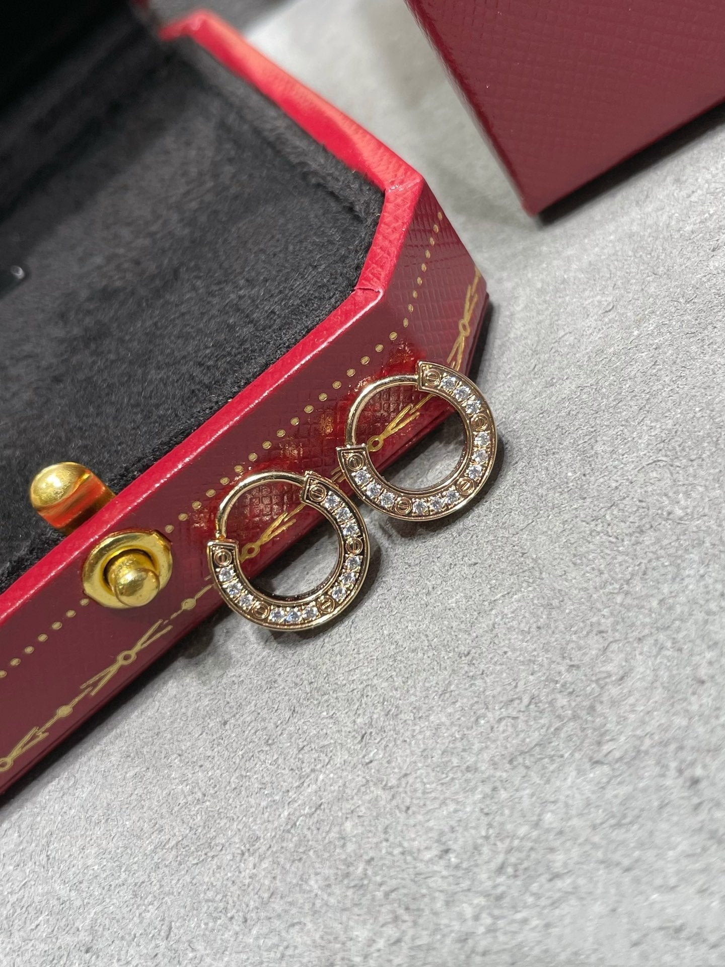 [Lunabriance]LOVE DIAMOND EARRINGS