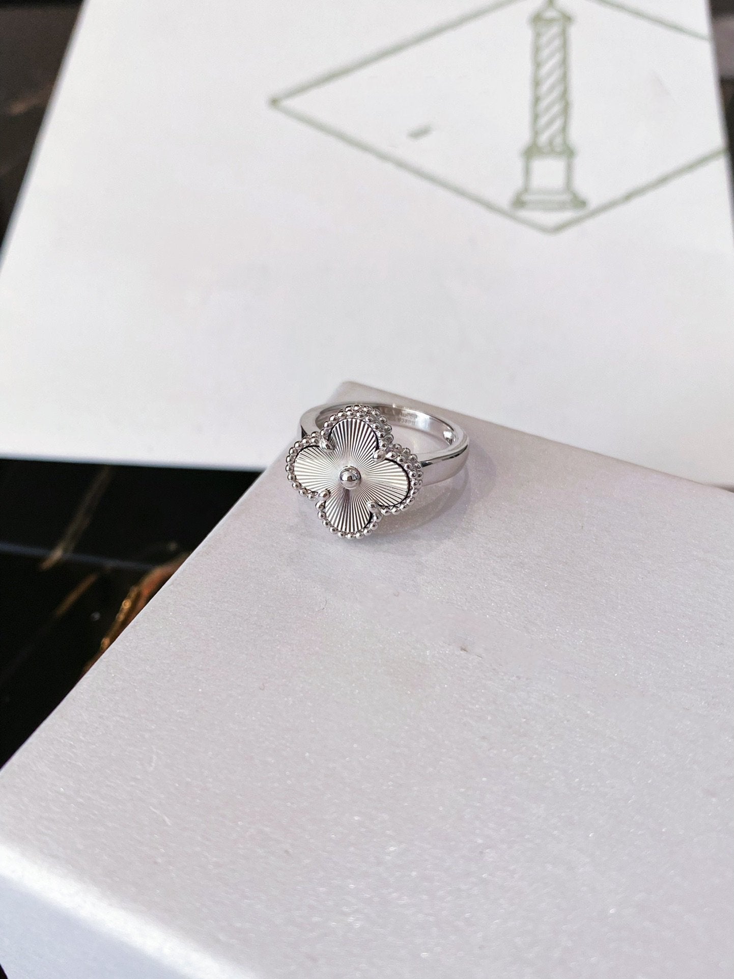 [Lunabriance]CLOVER SILVER RING