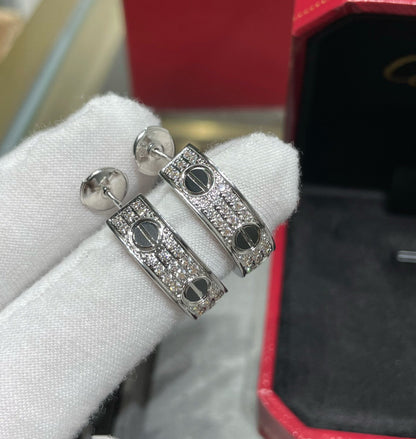 [Lunabriance]LOVE CERAMIC DIAMOND PAVED SILVER EARRINGS