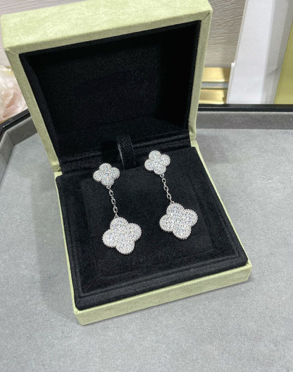 [Lunabriance]CLOVER 2 MOTIFS DIAMOND PAVED SILVER EARRINGS