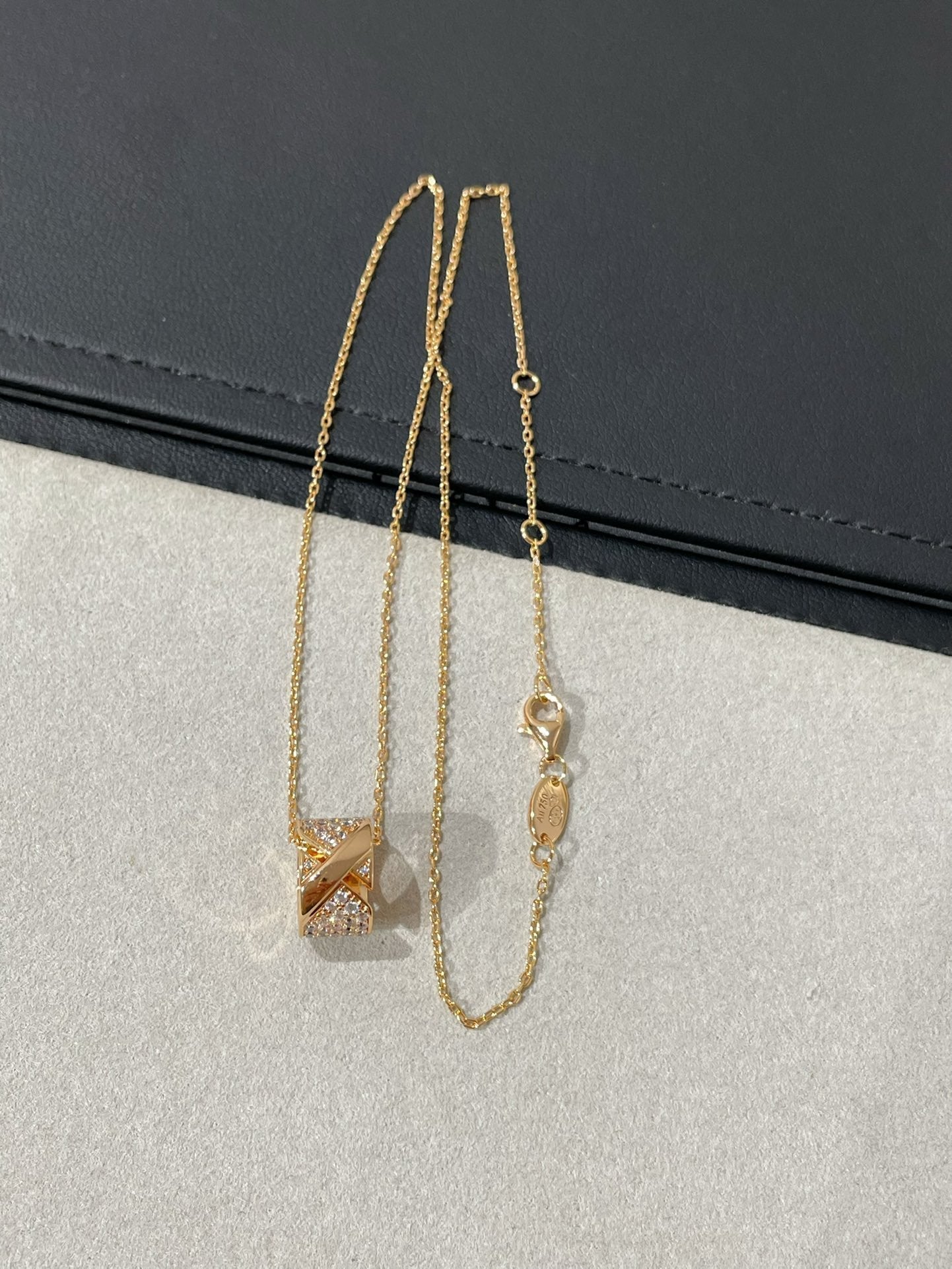 [Lunabriance]LIENS EVIDENCE DIAMOND PAVED NECKLACE