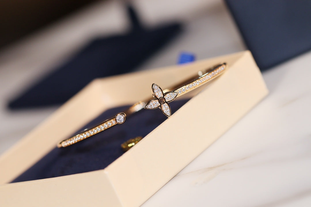 [Lunabriance]IDYLLE GOLD OPEN BRACELET DIAMOND PAVED