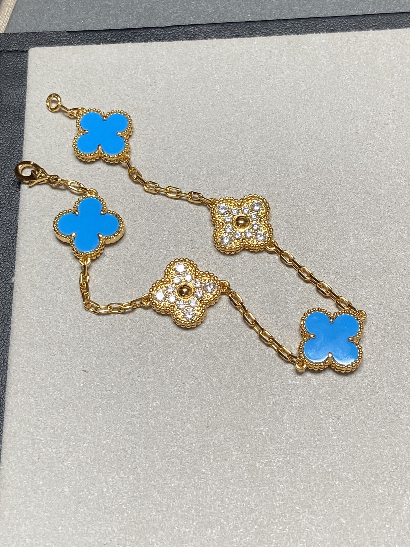 [Lunabriance]CLOVER 5 MOTIF BLUE CHALCEDONY DIAMOND GOLD BRACELET
