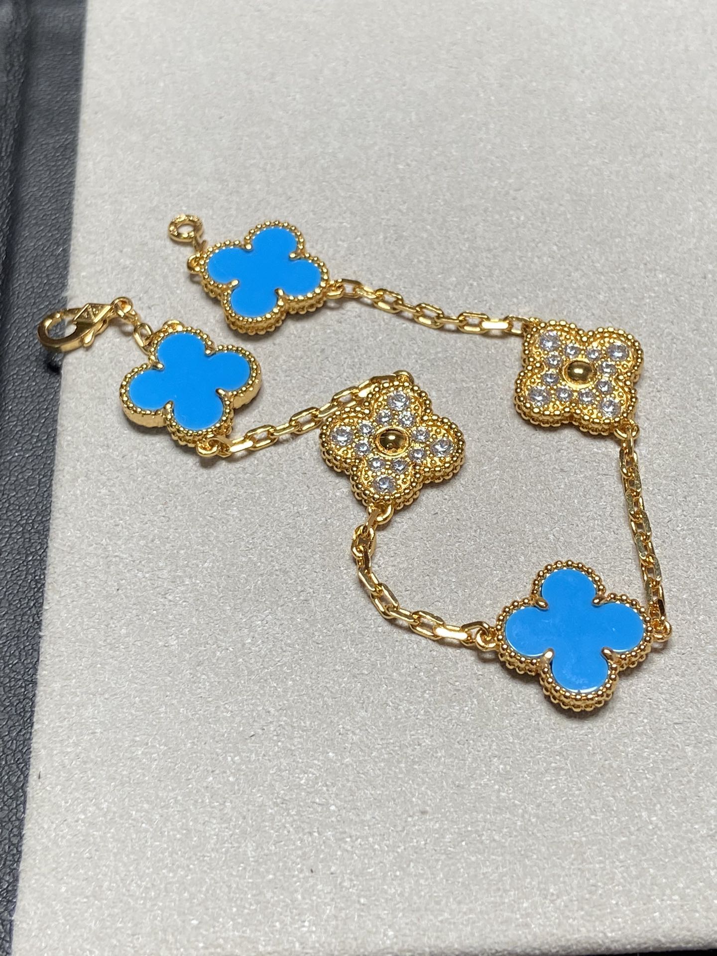 [Lunabriance]CLOVER 5 MOTIF BLUE CHALCEDONY DIAMOND GOLD BRACELET