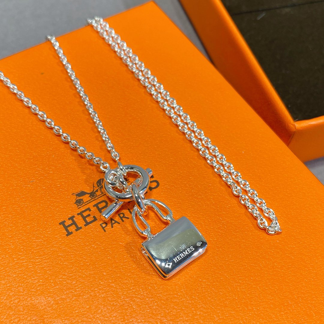 [Lunabriance]CONSTANCE PEDANT SILVER NECKLACE