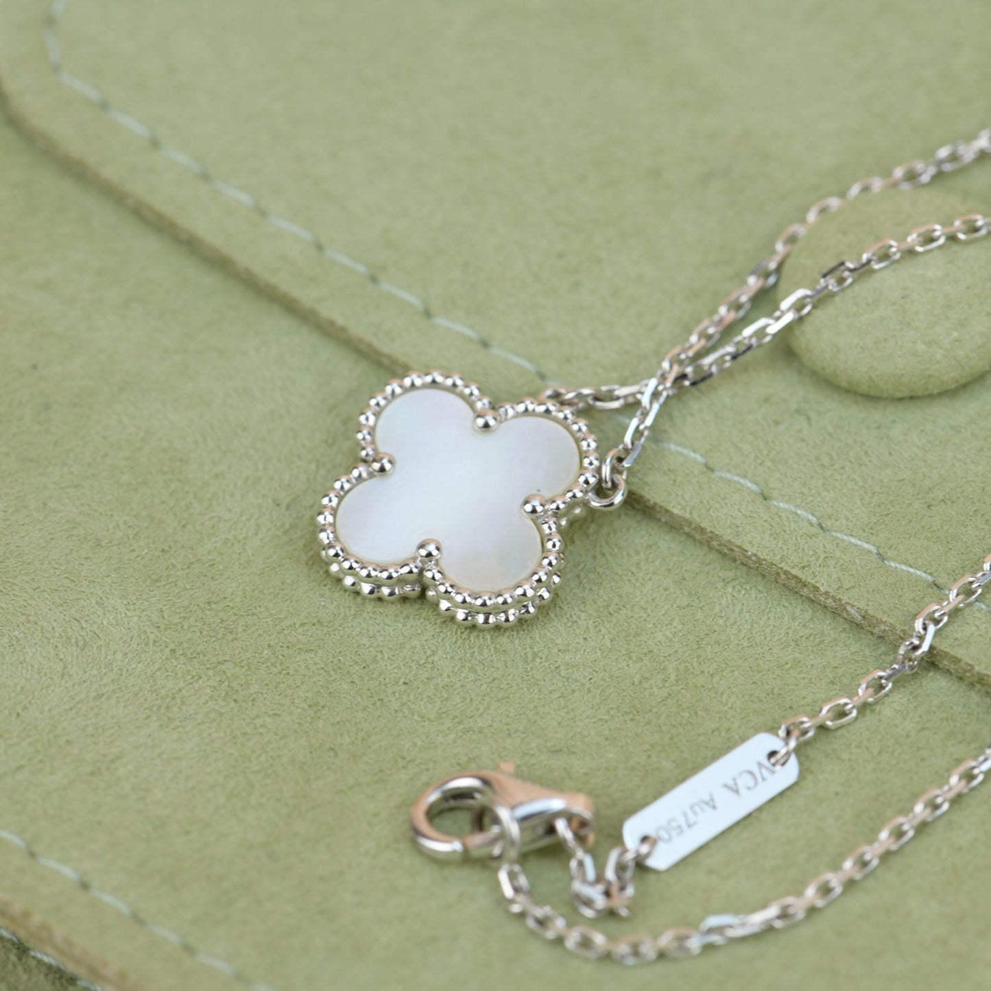 [Lunabriance]CLOVER  15MM WHITE MOTHER-OF-PEARL SILVER