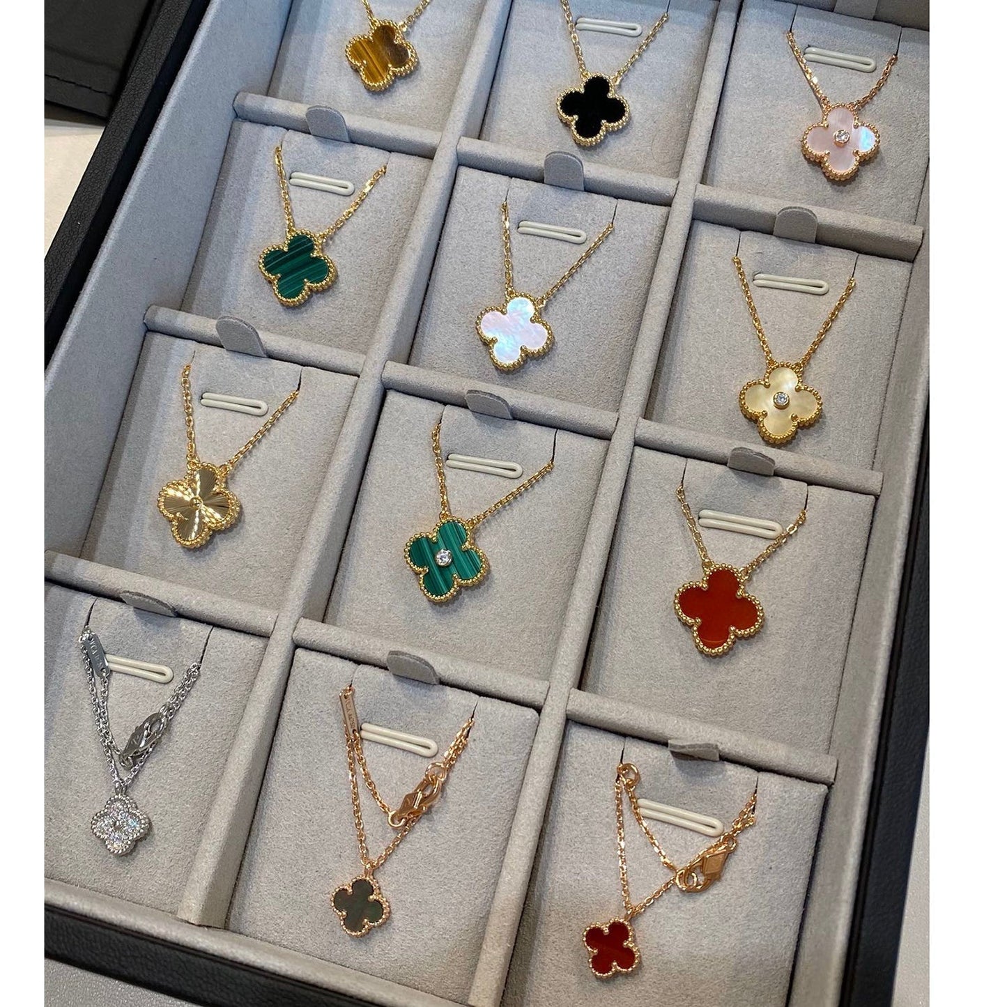 [Lunabriance]CLOVER 15MM LASER NECKLACE