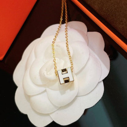 [Lunabriance]H WHITE SQUARE GOLD NECKLACE