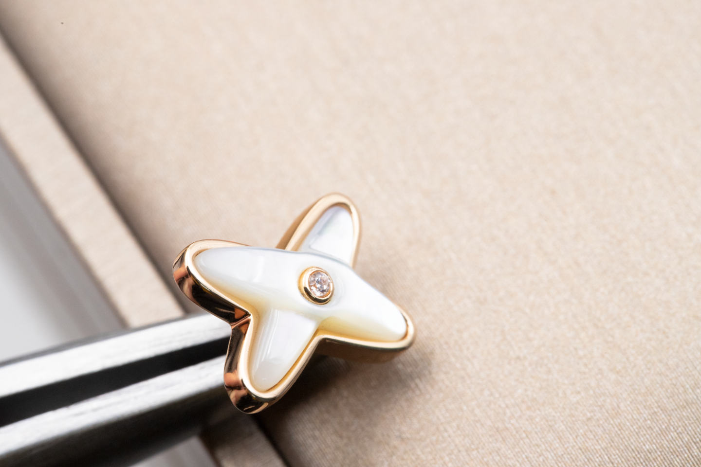 [Lunabriance]JEUX DE WHITE MOP ROSE GOLD DIAMOND EARRINGS