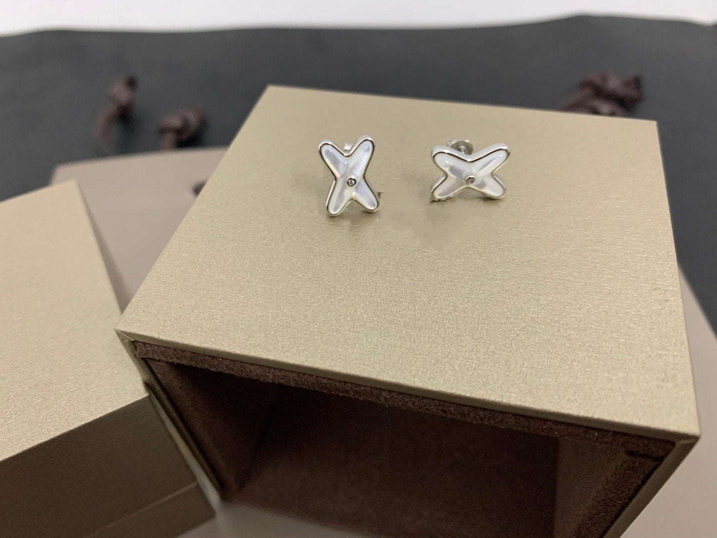 [Lunabriance]JEUX DE WHITE MOP SILVER DIAMOND EARRINGS