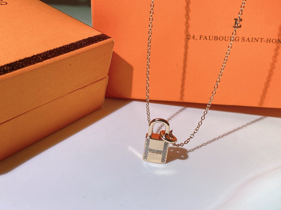 [Lunabriance]HM ADVANCED NICHE LOCK HEAD NECKLACE DIAMONDS