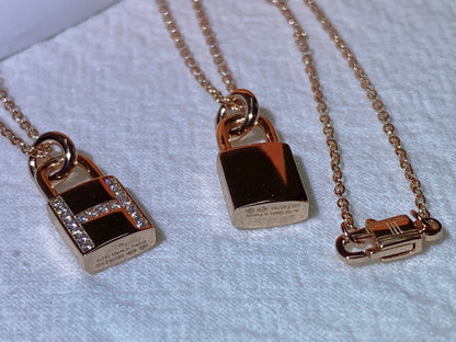 [Lunabriance]HM ADVANCED NICHE LOCK HEAD NECKLACE DIAMONDS