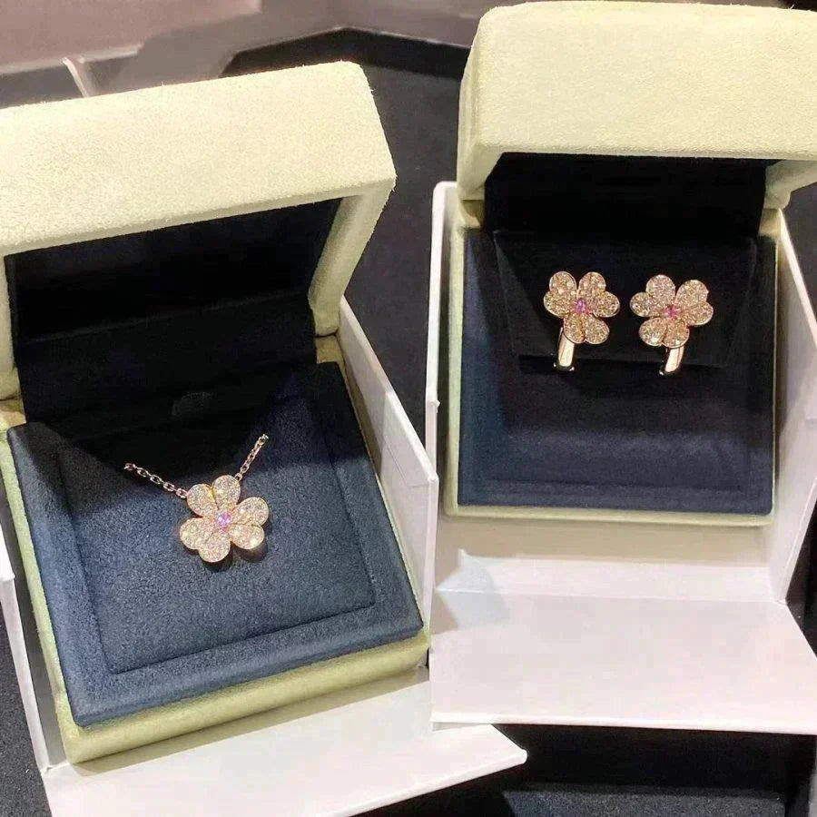[Lunabriance]FRIVOLE ROSE GOLD FLOWER DIAMOND NECKLACE
